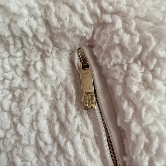 TOMMY HILFIGER Teddy Plush Sherpa Cream Fleece Quarter Zip Pullover Size Small - Picture 12 of 12